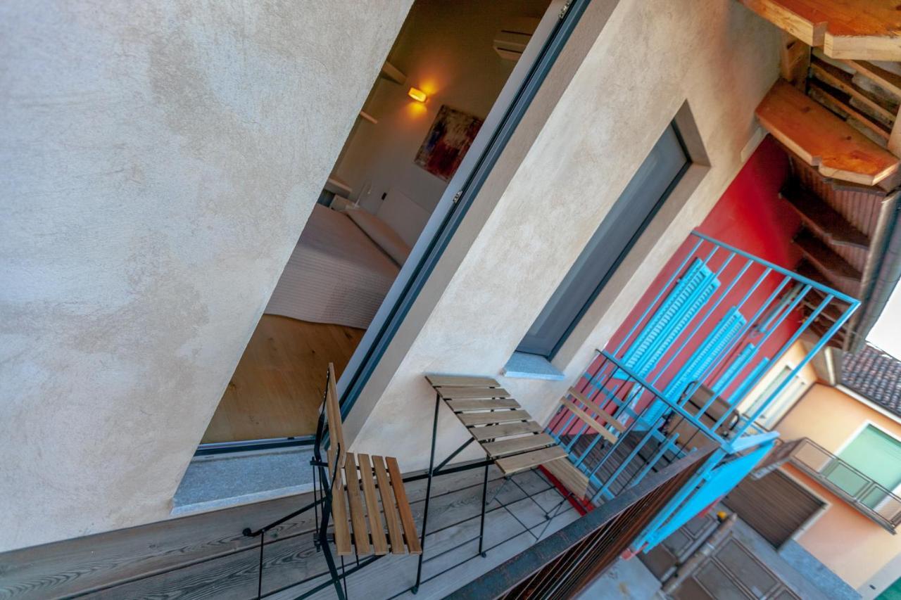Al Centro Del Borgo Apartment Guarene Exterior photo