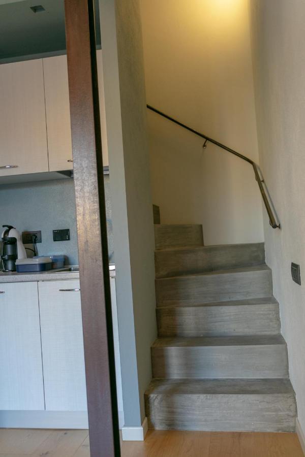 Al Centro Del Borgo Apartment Guarene Exterior photo